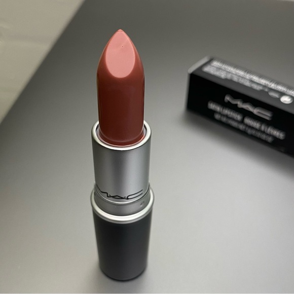 MAC “Faux” Lipstick - Picture 1 of 7